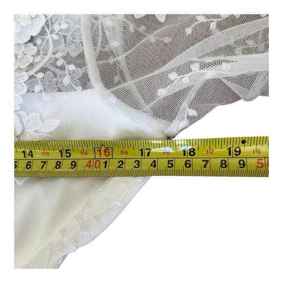 MONIQUE L HUILLIER White Lace Bell-Sleeve Tiered Bridal Party Dress 4P‎ NWT $500 - Picture 9 of 16